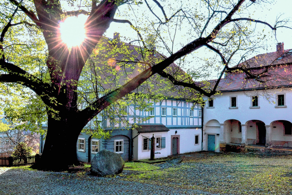 Tourismus Seifhennersdorf-Bulnheimscher Hof -historischer Dreiseithof ©_Foto Rainer Döring