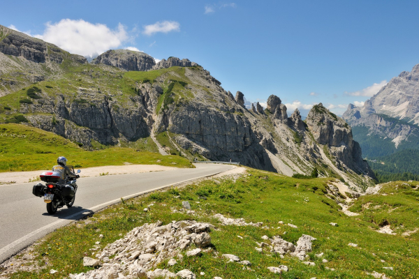 MoTourguide Norditalien-Südtirol-Motorradtour-Drei Zinnen Panorama © Heinz E. Studt