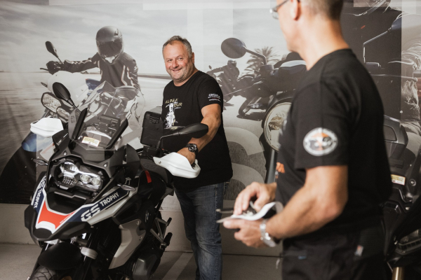 Grizzly-Motorrad-Testride - BMW und HONDA © Pale-Manuel