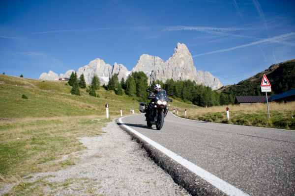 Motorradurlaub DOLOMITEN-Rollepass ©Peter Wahl
