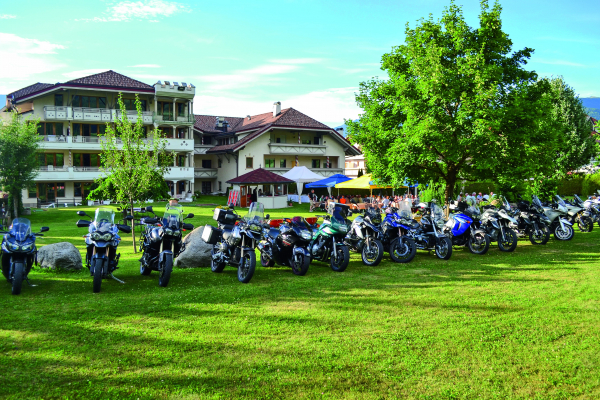 MOTORRADSTRASSEN-Partnerhotel - Reipertingerhof, Bruneck-Reischach